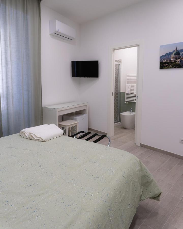 Dimora Cavour Hotel Napoli Ngoại thất bức ảnh