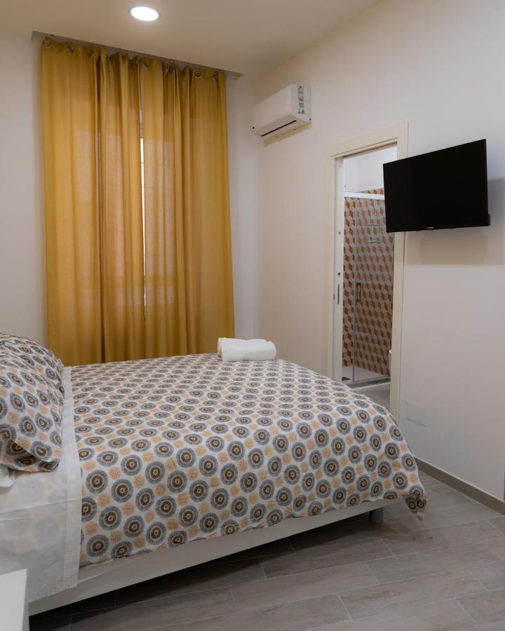 Dimora Cavour Hotel Napoli Ngoại thất bức ảnh