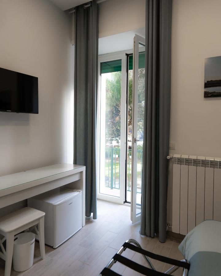 Dimora Cavour Hotel Napoli Ngoại thất bức ảnh
