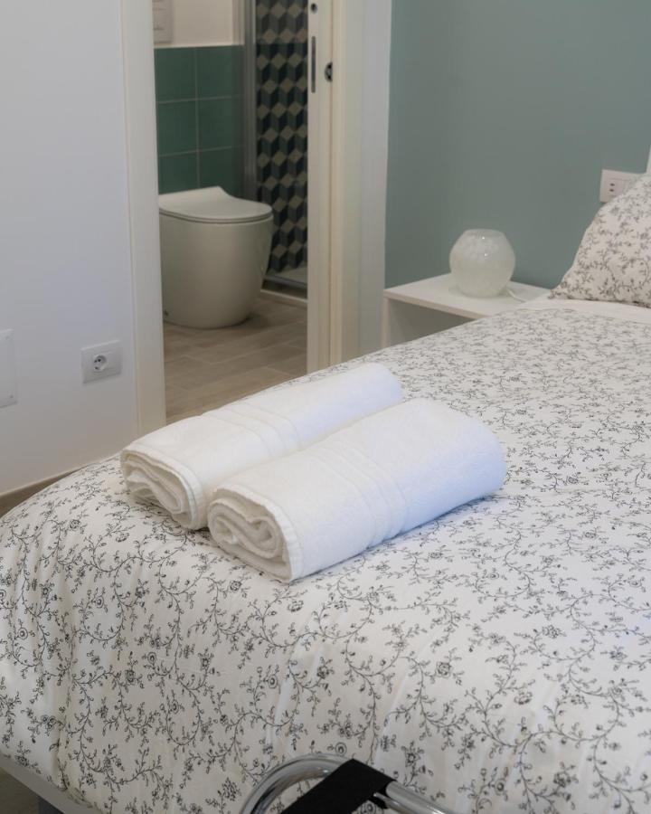 Dimora Cavour Hotel Napoli Ngoại thất bức ảnh