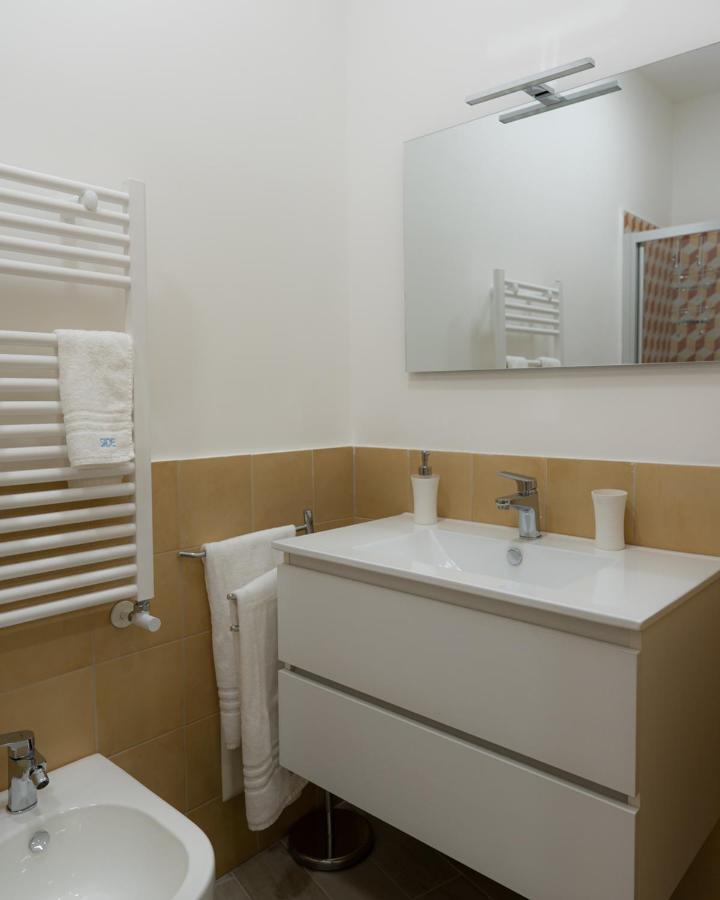 Dimora Cavour Hotel Napoli Ngoại thất bức ảnh